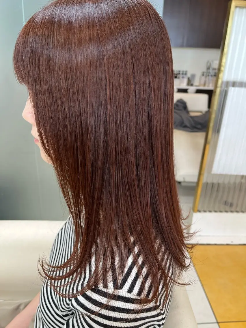 セミロング カラー ブラウンカラー ピンクカラー ピンクブラウン 柳川 玲也のヘアスタイル