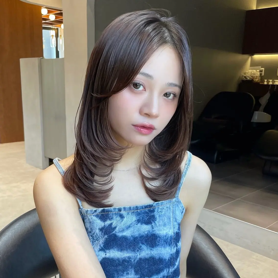 ミディアム カラー ブリーチ 透明感カラー ブリーチなしカラー 韓国風ヘア レイヤーカット カット ヘアカラー トリートメント 縮毛矯正/レイヤー/ ボブ♡Natsukiのヘアスタイル