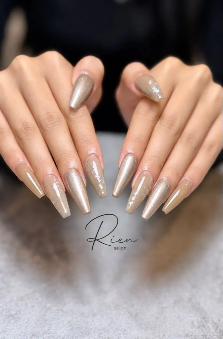 ネイル 長さ出し ハンドネイル フットネイル Rien Salonのネイルデザイン
