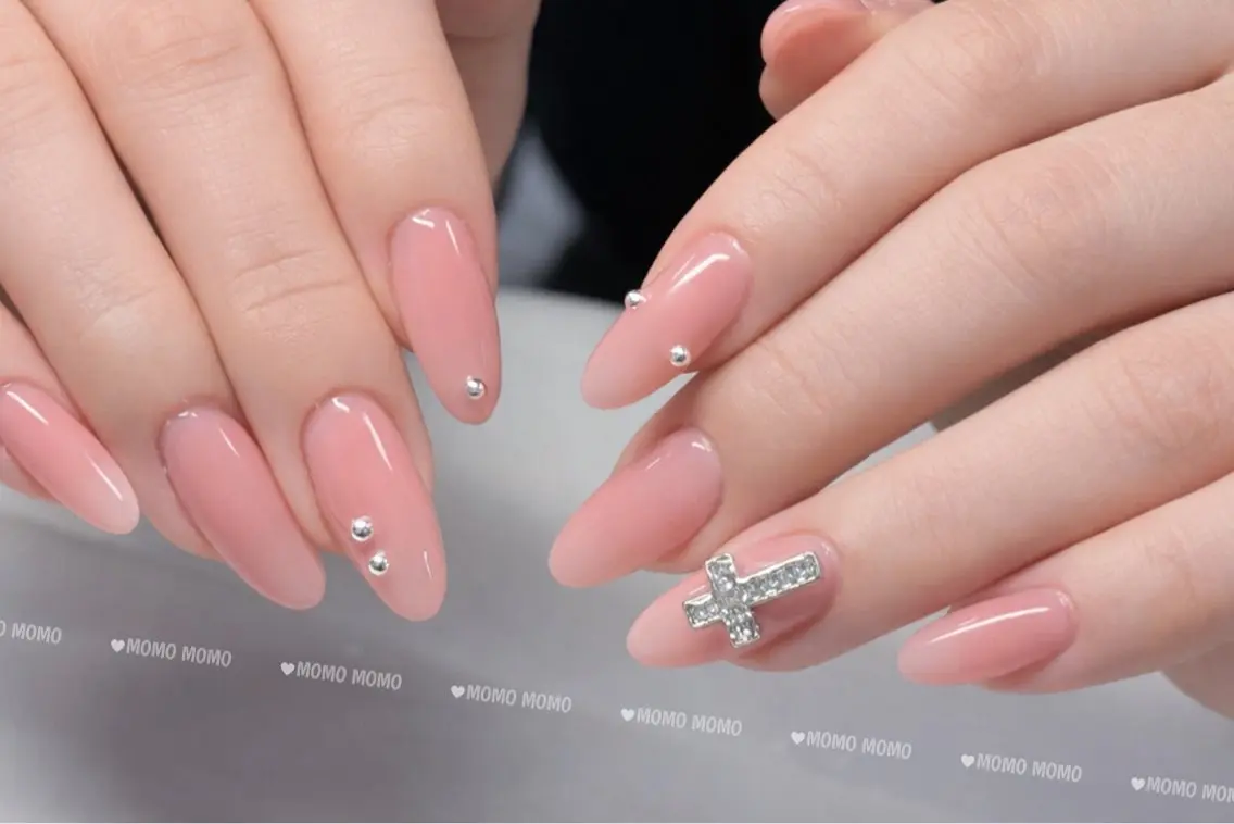 ネイル ネイルチップ ハンドネイル NIITSU YUNAのネイルデザイン