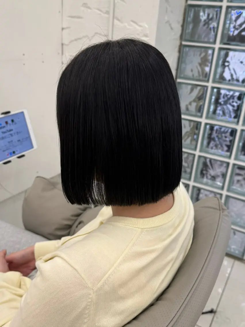 ミディアム 切りっぱなしボブ ボブ Nene /Roverのヘアスタイル