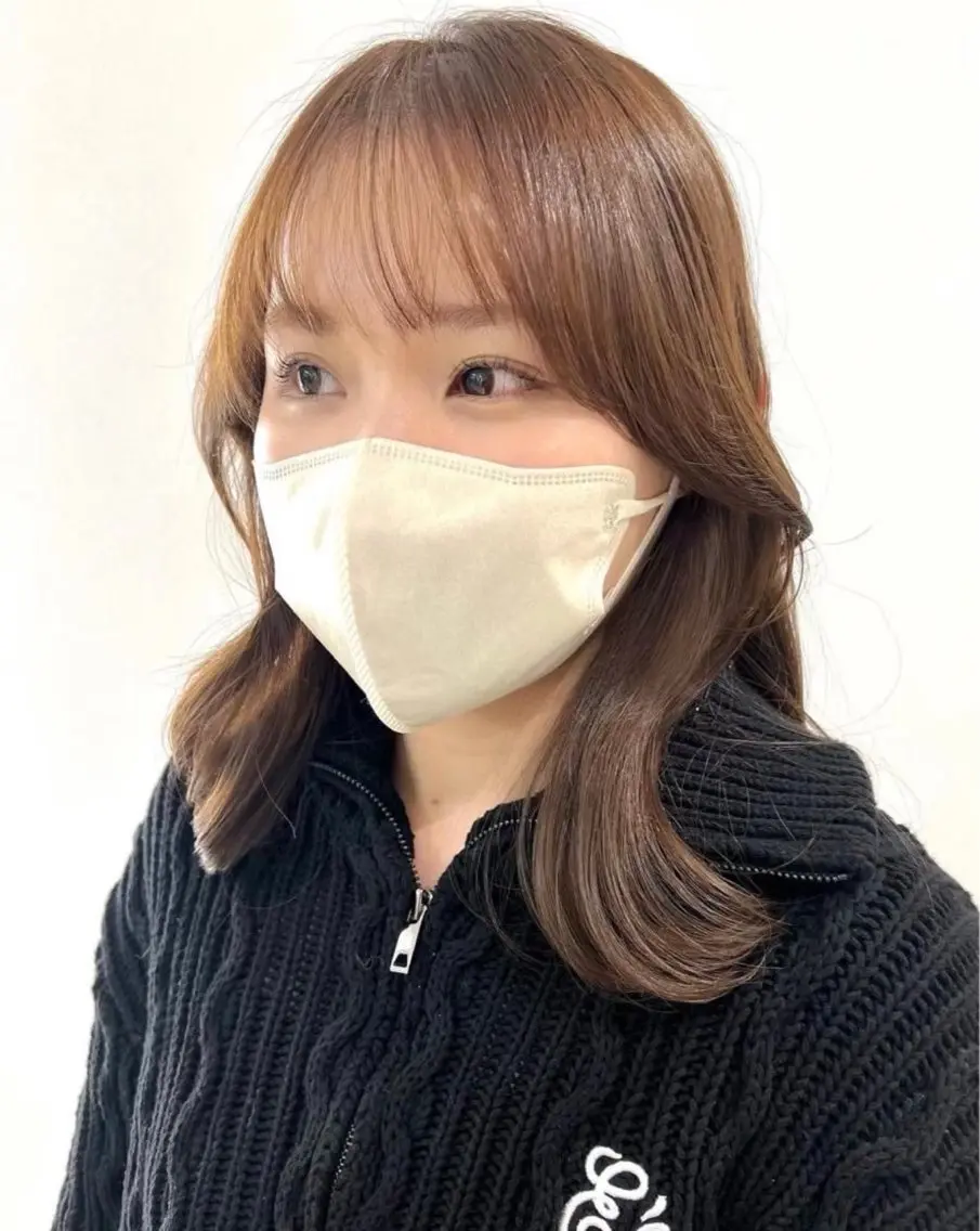 セミロング 榎本 雪来のヘアスタイル