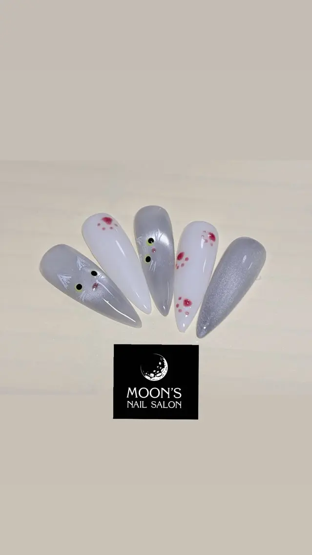 ネイル shoko🌙 Moonsのネイルデザイン