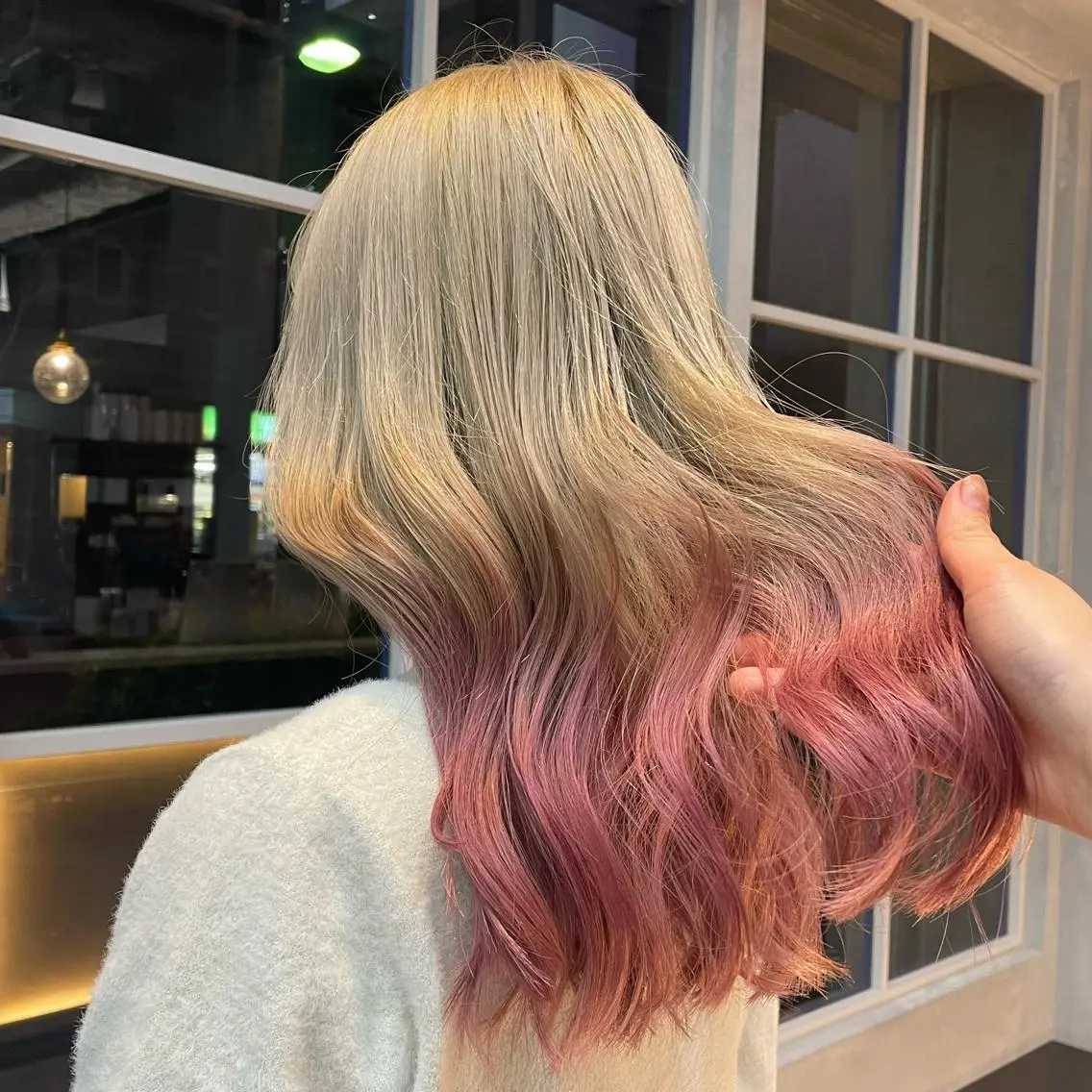 ロング ヘアカラー 🫧艶髪/ブリーチ 🐳honami🫧のヘアスタイル