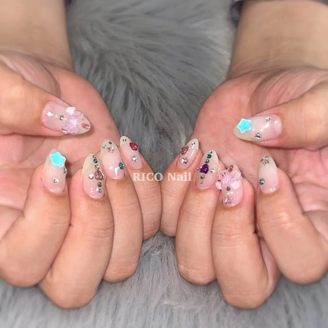 【Kirakira】ストーン、パール付け放題コース内パーツ⭕️の写真