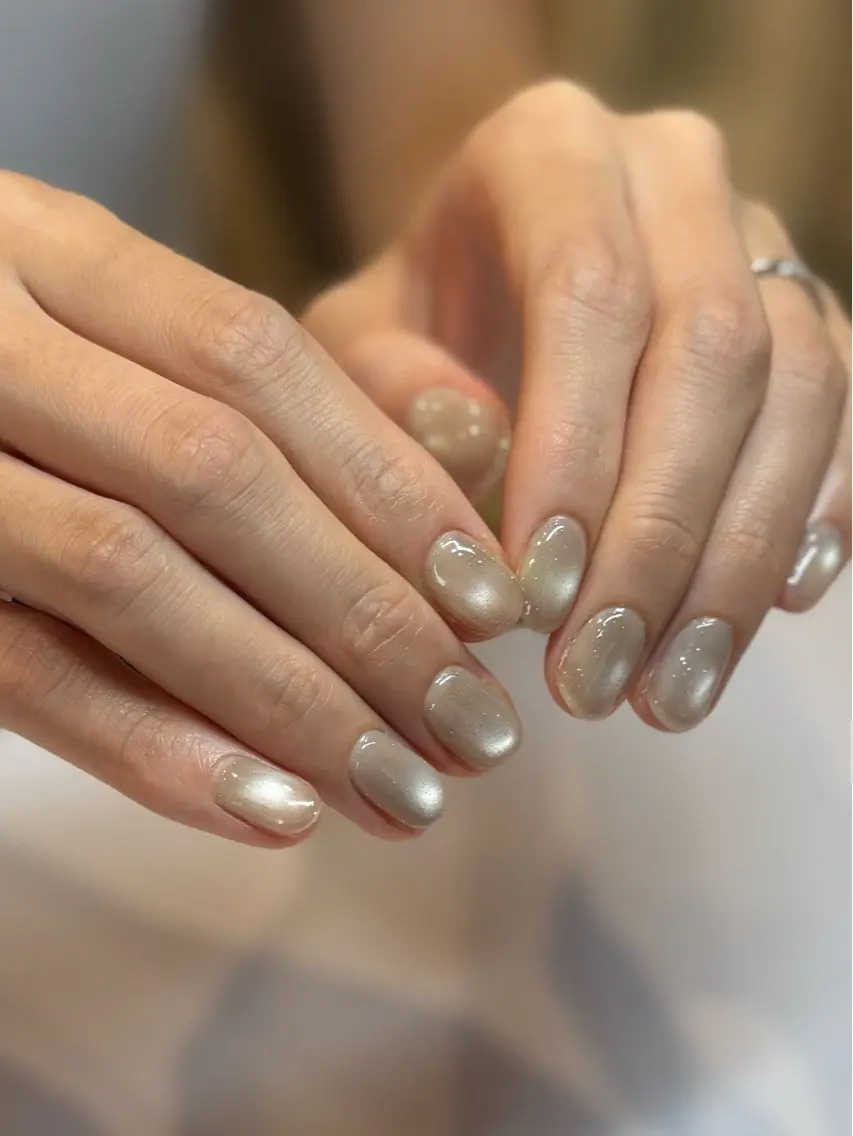 【初回ジェルオフ代🆓】ジェルオフ有り+うるうるマグネットネイル💅🫧‪※メニュー詳細を必ずご確認くださいの写真