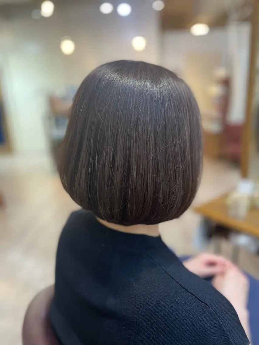 ショート カット ヘアカラー トリートメント 茅野 あゆ美のヘアスタイル