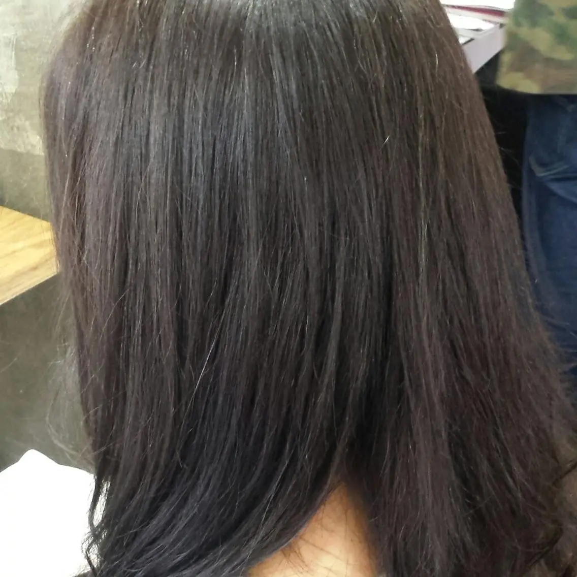 セミロング カラー ダークグレー 🔳髪質改善🔳 岡本陽のヘアスタイル