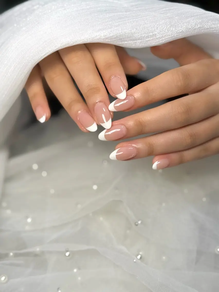 ネイル フレンチネイル マグネットネイル 持ち込み VENa eye＆ nail salonのマツエク・マツパデザイン