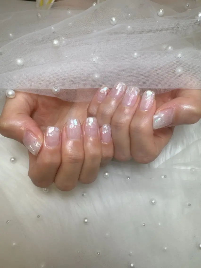 ネイル キラキラネイル 韓国ネイル 持ち込み ワンホンネイル ハンドネイル Queeens nailのネイルデザイン