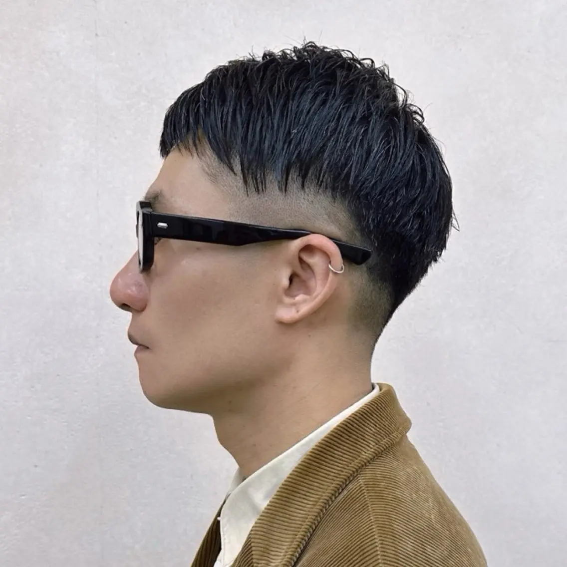 ショート メンズ フェードカット スキンフェード カット メンズパーマ🔵 ブリーチ✨原田慎也のヘアスタイル