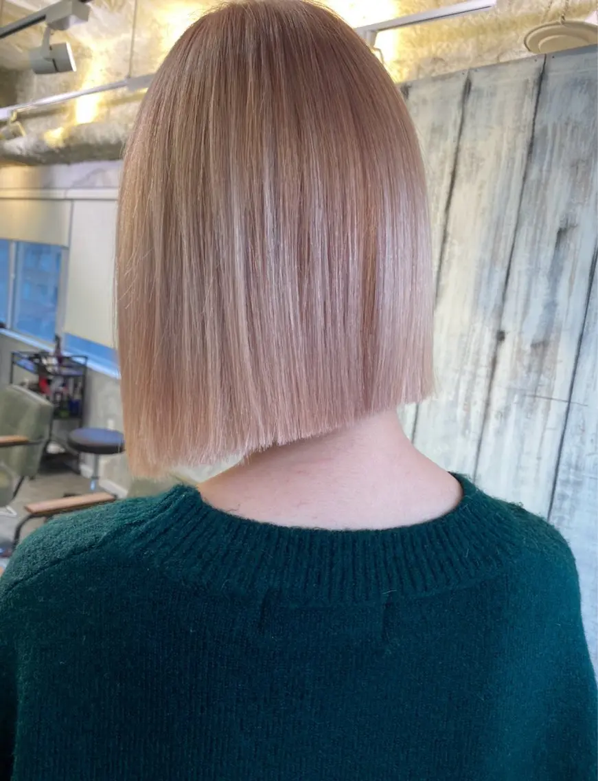 ショート ヘアカラー トリートメント シモイケ ルアのヘアスタイル
