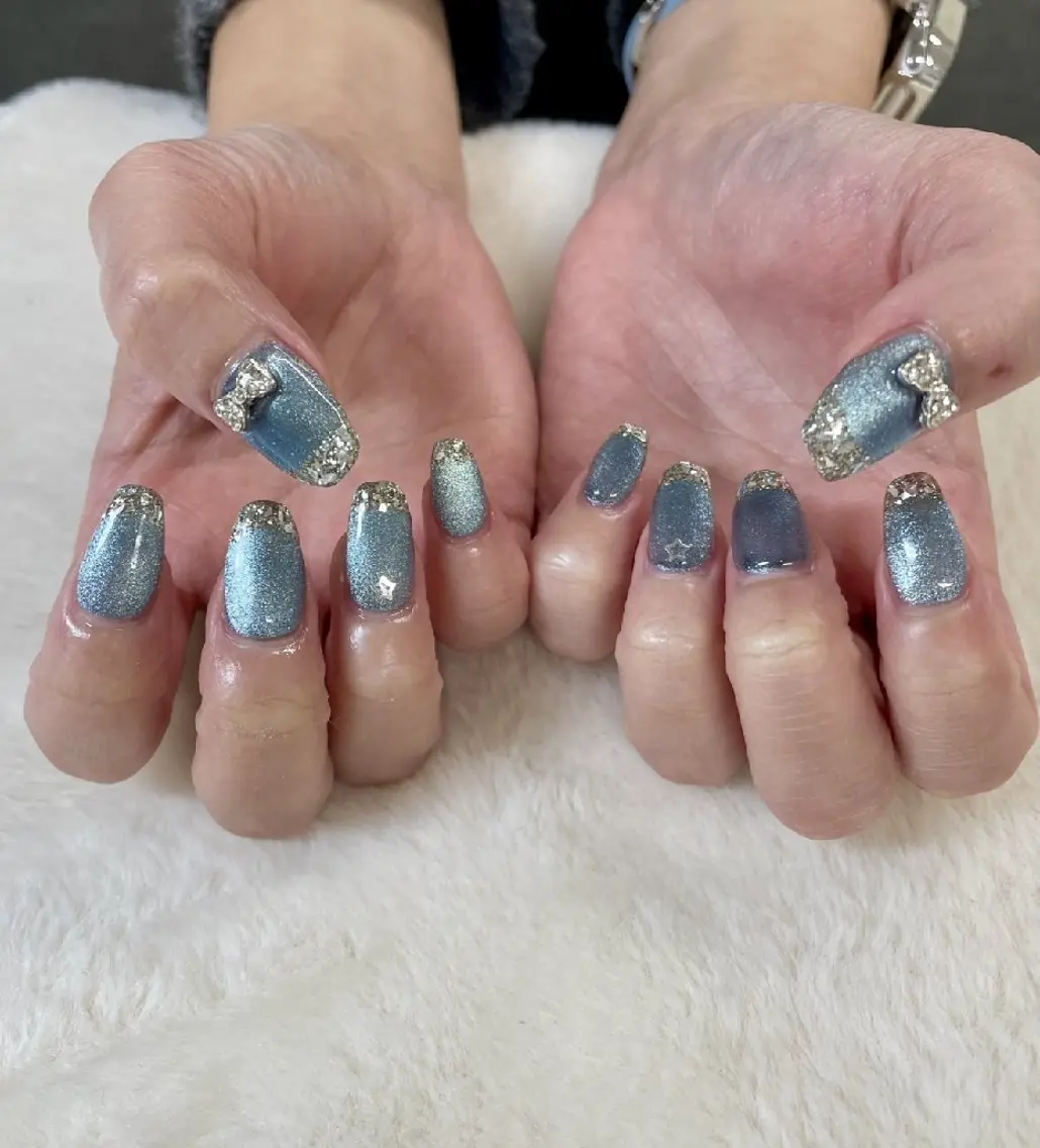 ネイル フレンチネイル ガラスフレンチ マグネットネイル マグネットフレンチ ハンドネイル ハンドケア 心斎橋Salon Epokkuのネイルデザイン