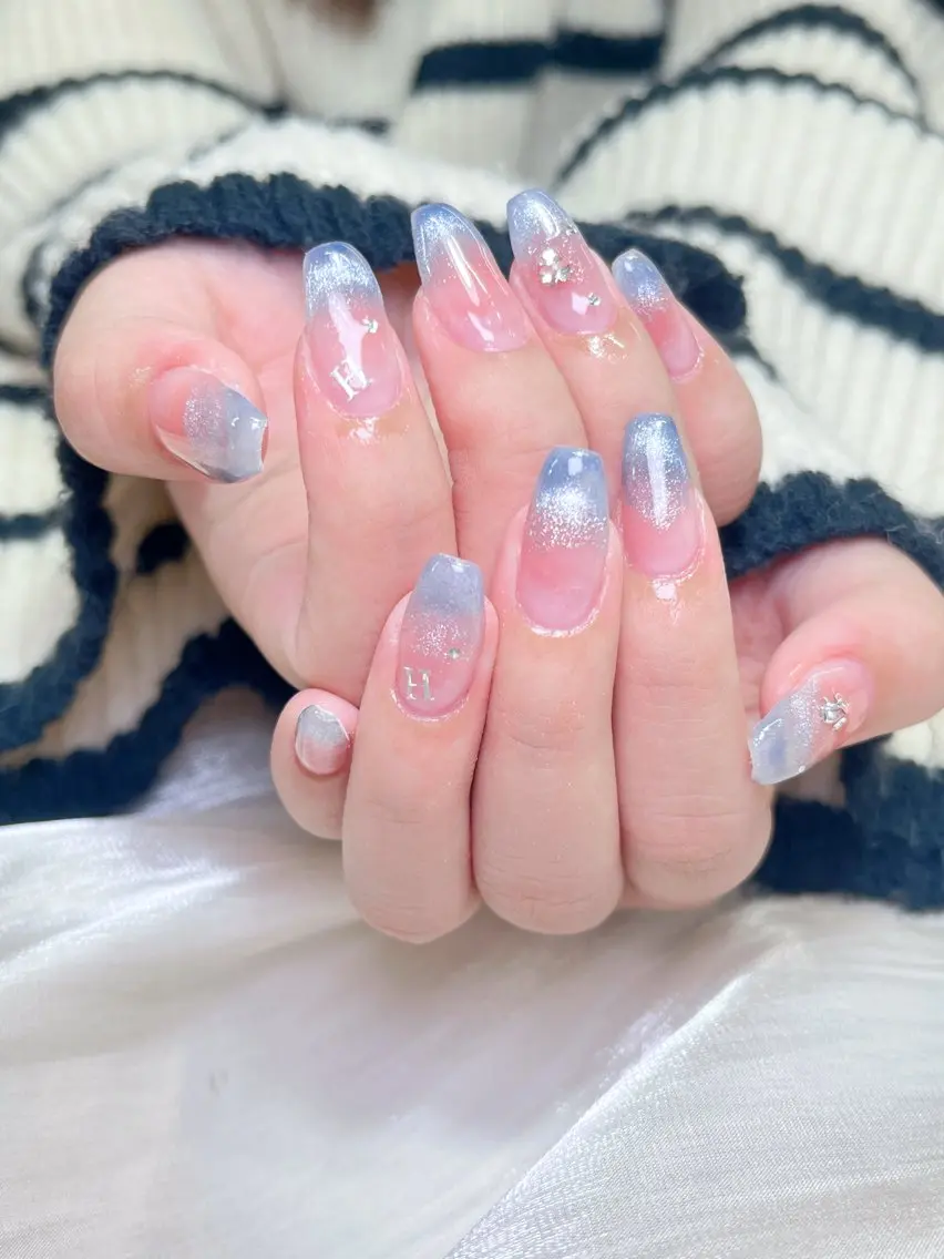 ネイル チークネイル マグネットネイル 持ち込み ワンホンネイル candy nail 韓国風ワンホンネイルのネイルデザイン