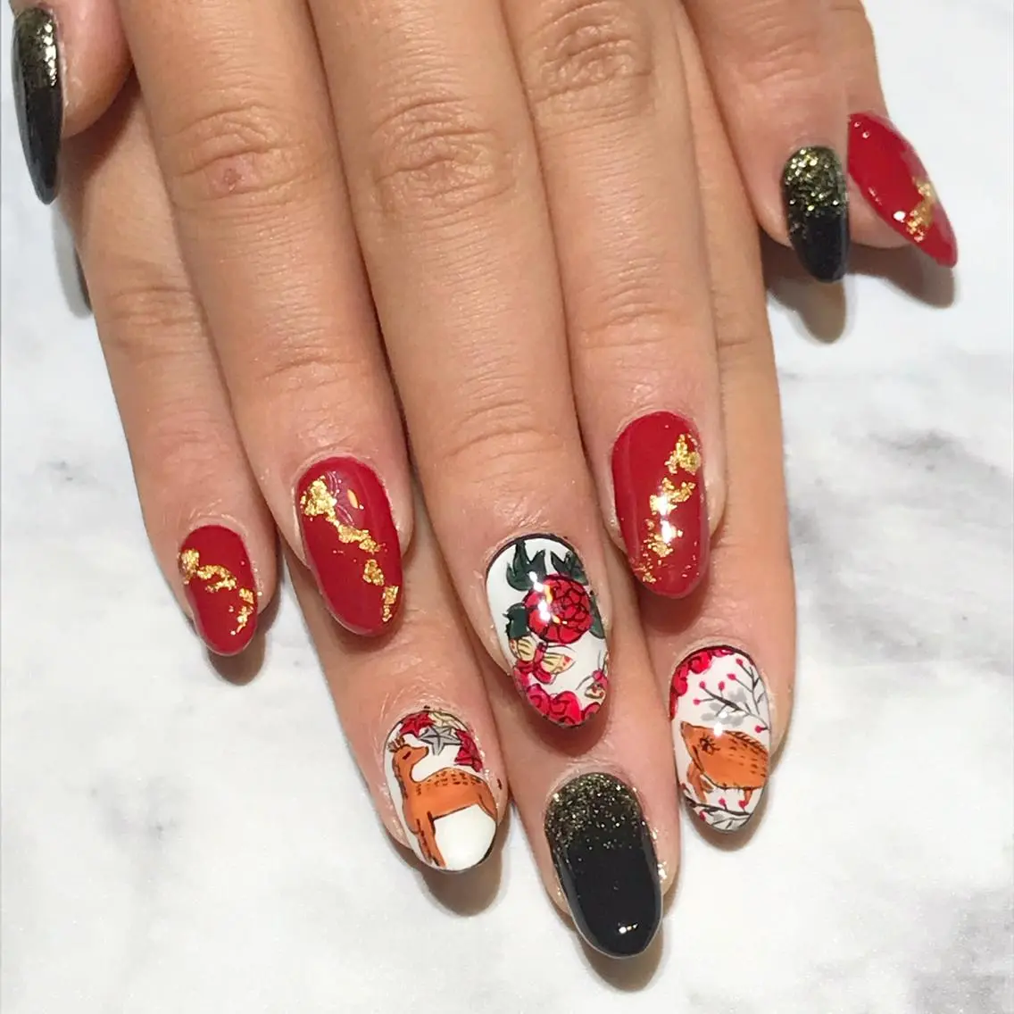 ネイル アートネイル ジェルネイル YUN 💅のネイルデザイン