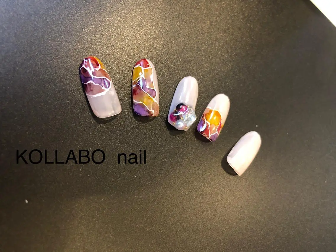 ネイル KOLLABO nailのネイルデザイン