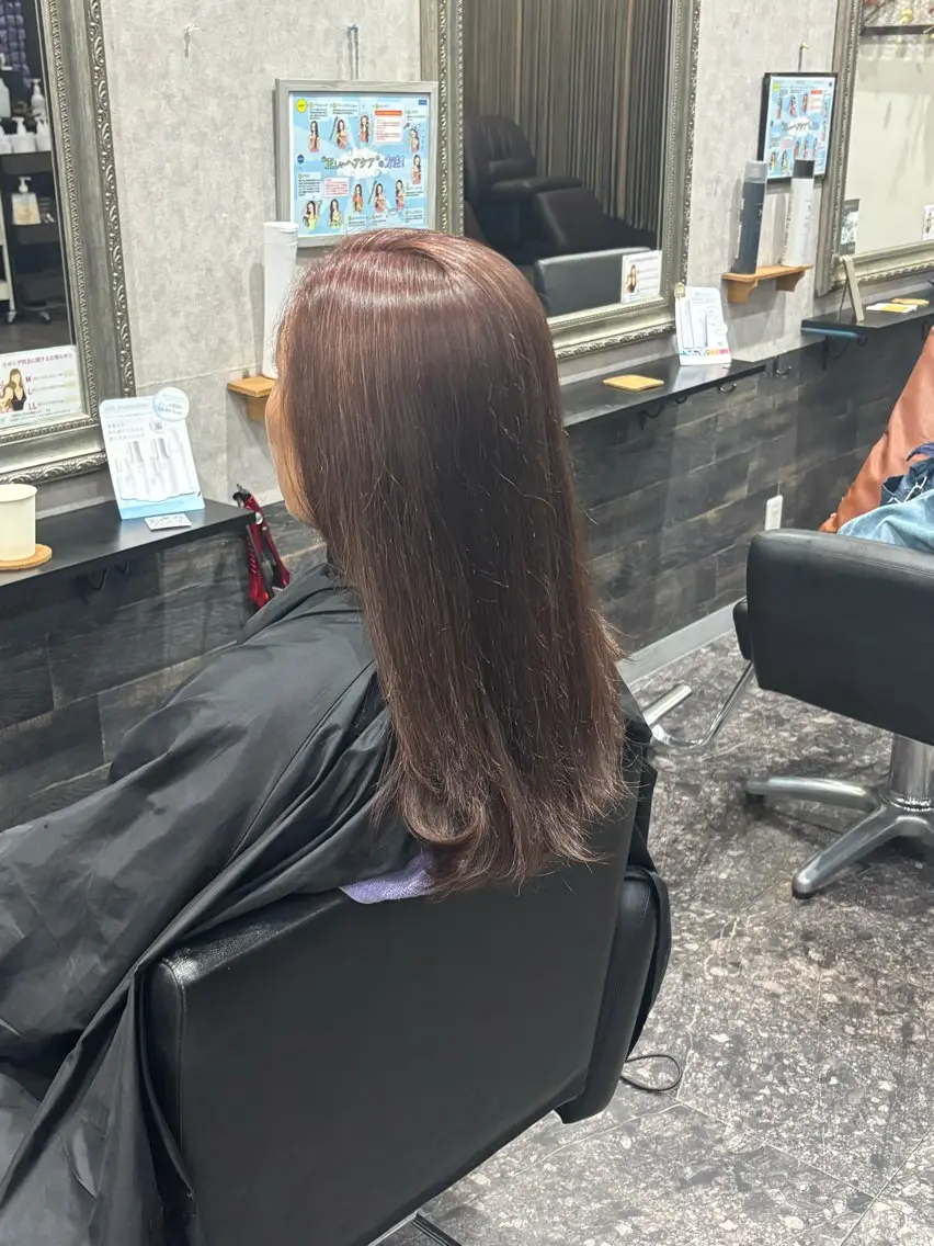 カラー N_plant 菊乃のヘアスタイル