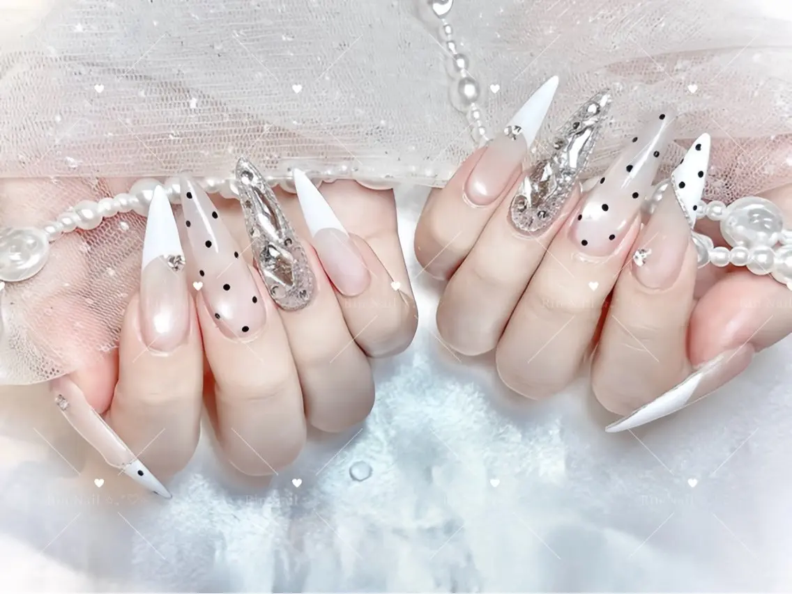 ネイル べっ甲ネイル ブルー 長さ出し フレンチネイル ジェルネイル ハンドネイル Rin Nail 新大久保店のネイルデザイン