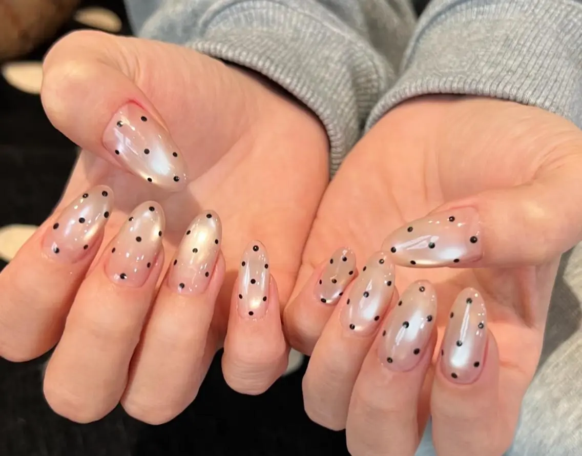ネイル ハンドネイル 🎀 Ayaka_nailのネイルデザイン