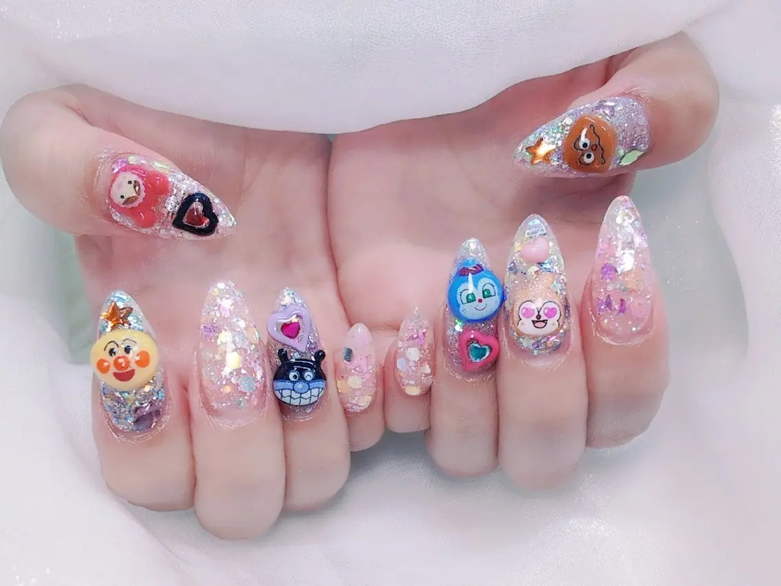 ネイル フラッシュネイル フレンチネイル キラキラネイル ラメ(グリッター) マグネットネイル Chouette Nailのネイルデザイン