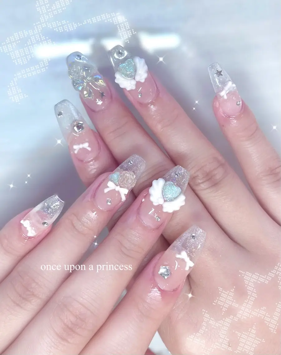 ネイル クリアネイル 長さ出し ハンドネイル Once upon a princessのネイルデザイン