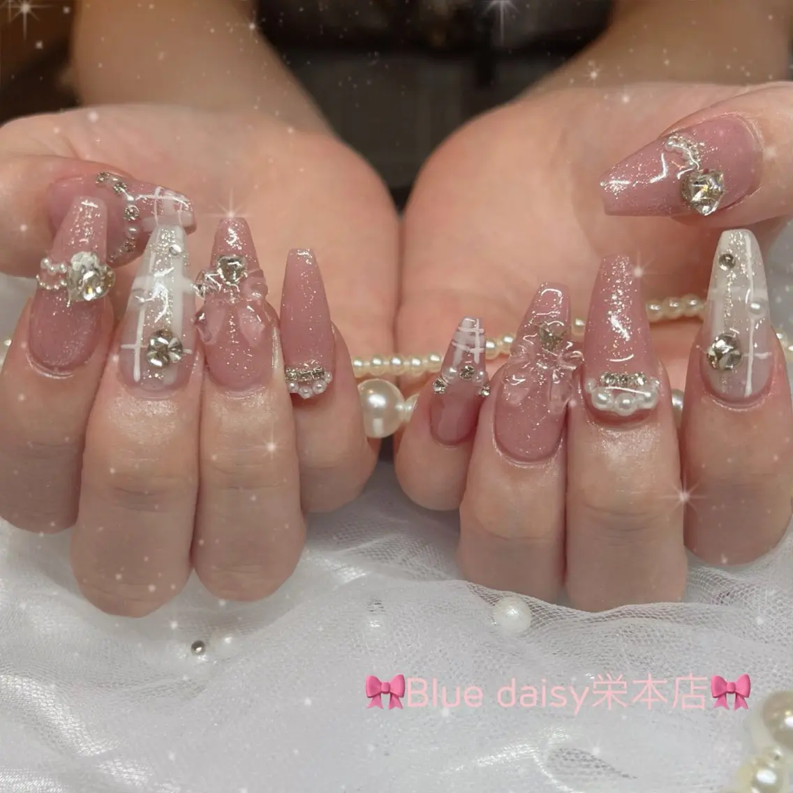 ネイル ハート リボン ハンドネイル BlueDaisy 栄本店のネイルデザイン