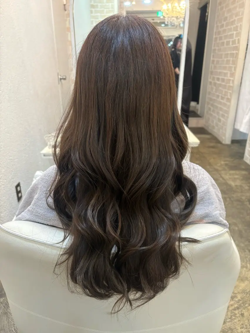 ロング 木津奈保子💚 ✨髪質改善のヘアスタイル