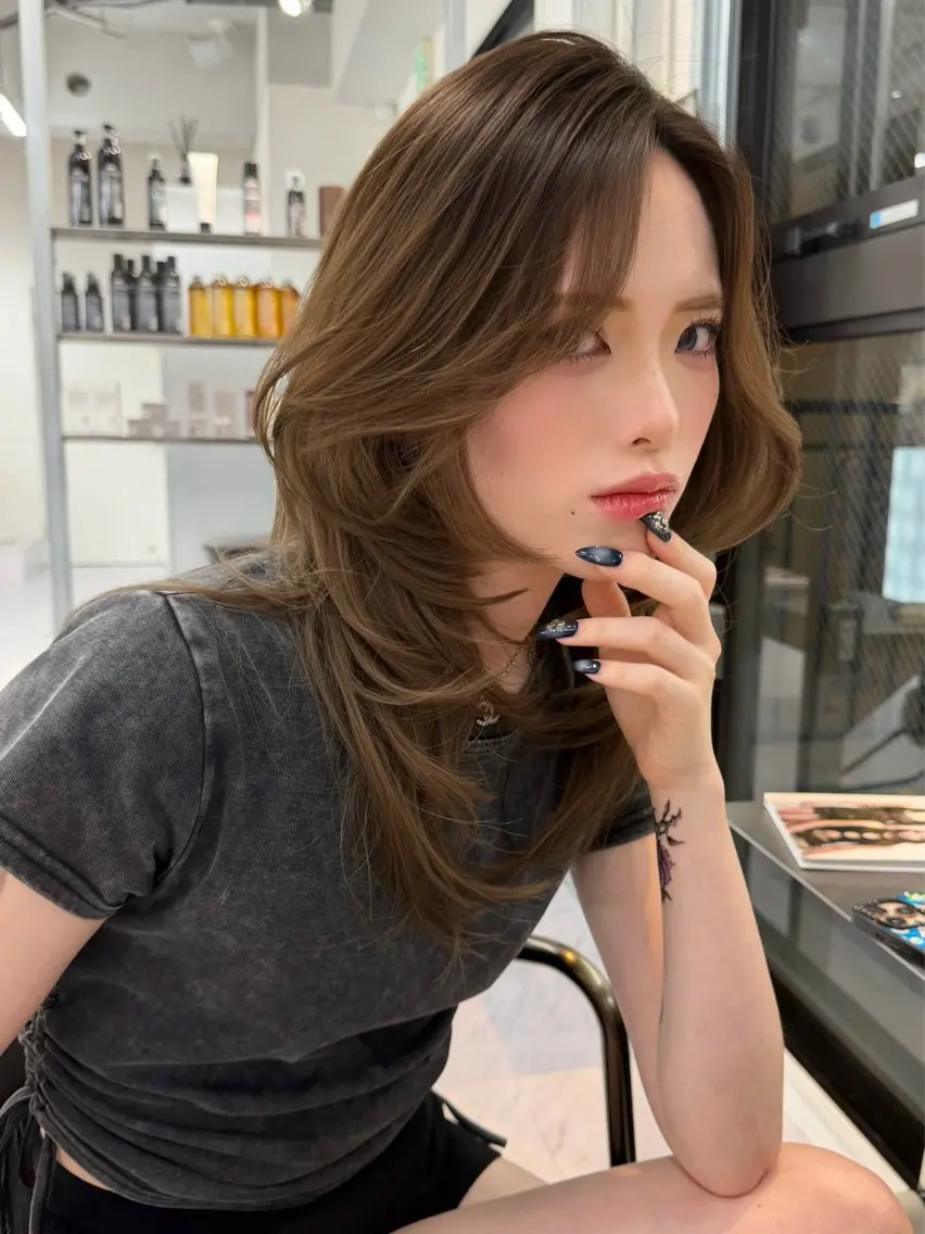 ロング カラー ヘアカラー トリートメント ヘアセット Rita/髪質改善/ ブリーチなしWカラーのヘアスタイル