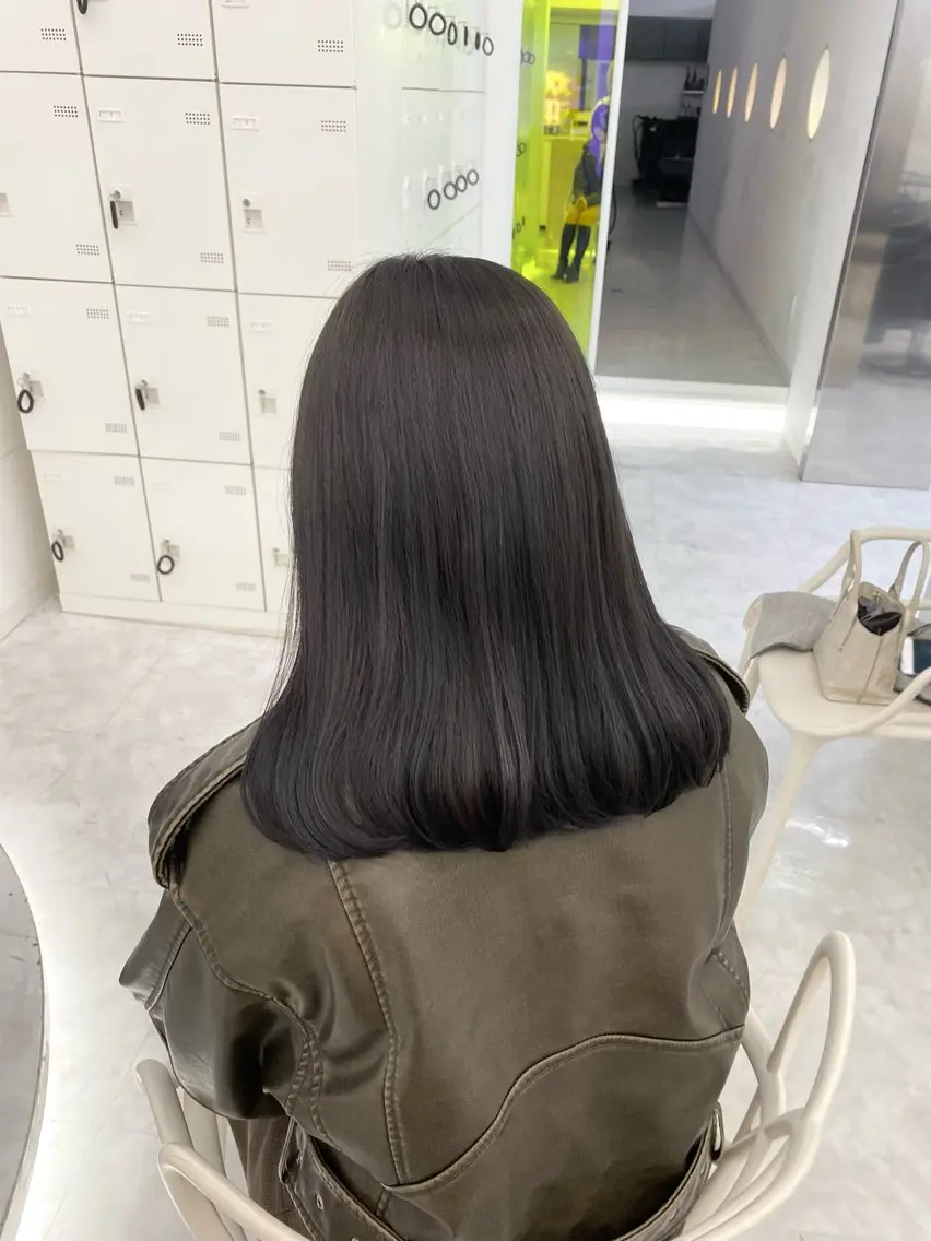 カラー 🤍やわらか抜け感 hair🤍RINのヘアスタイル