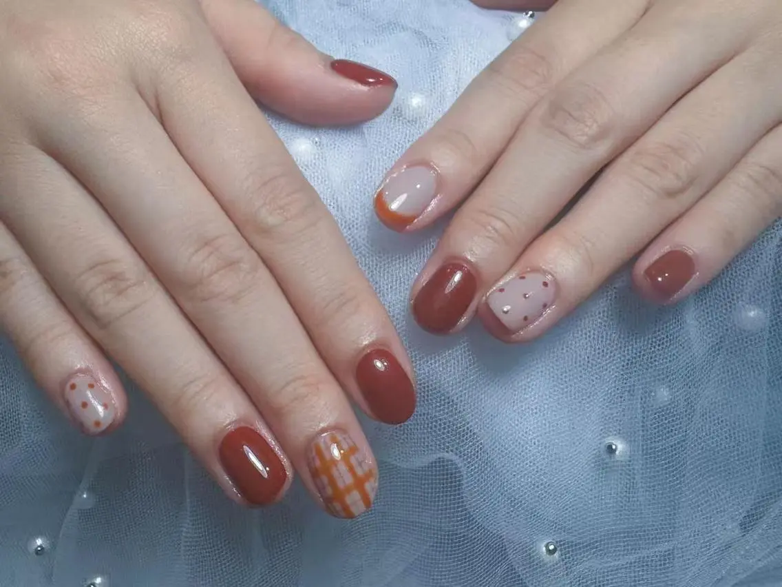 ネイル フレンチネイル ジェルネイル ガラスフレンチ 韓国ネイル マグネットネイル The  Nail 新大久保店のネイルデザイン