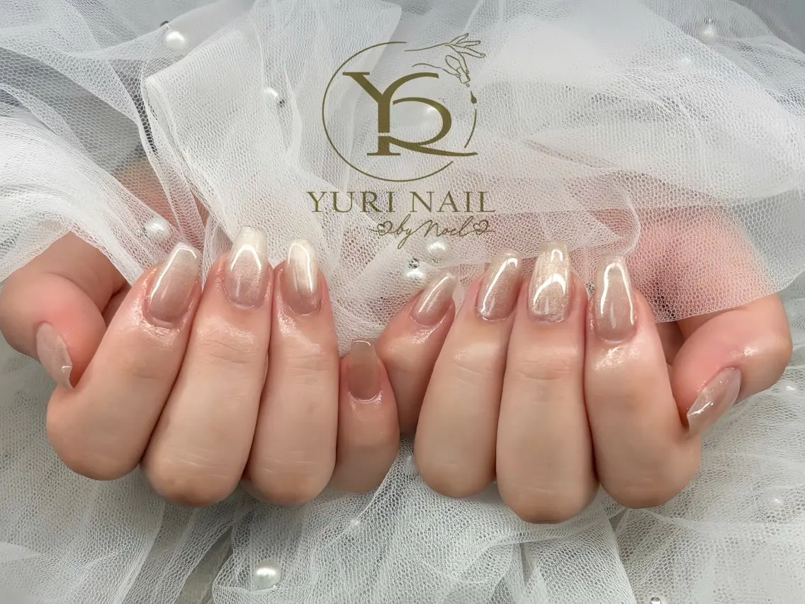 ネイル チークネイル フットネイル グラデーション 韓国ネイル 持ち込み ハンドネイル フットネイル ハンドケア YURI Nail NARITAのネイルデザイン