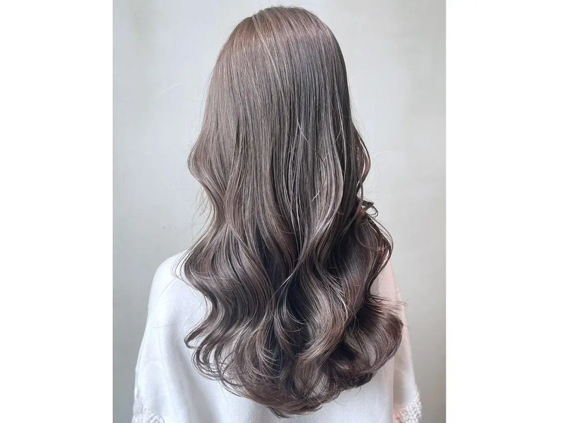 ロング ヘアアレンジ パーマ カラー グレージュ ITbyALBUM 浦和店のヘアスタイル
