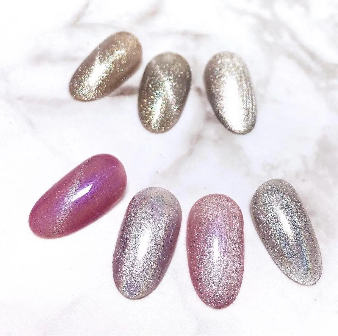 ネイル マグネットネイル nailsalon Saraのネイルデザイン