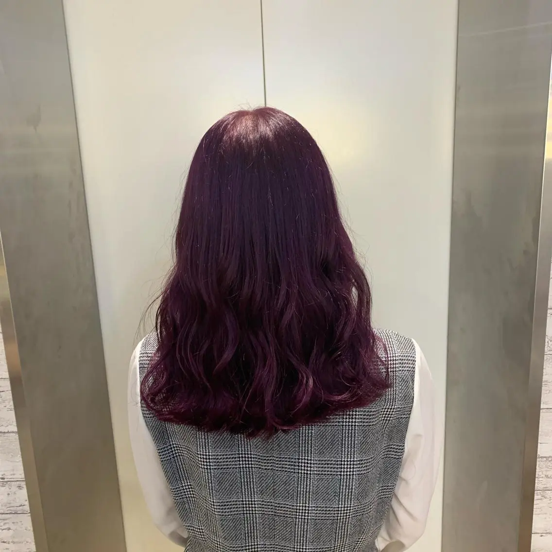 セミロング カラー ラベンダーカラー ピンクカラー ピンクラベンダー 天野 利咲のヘアスタイル