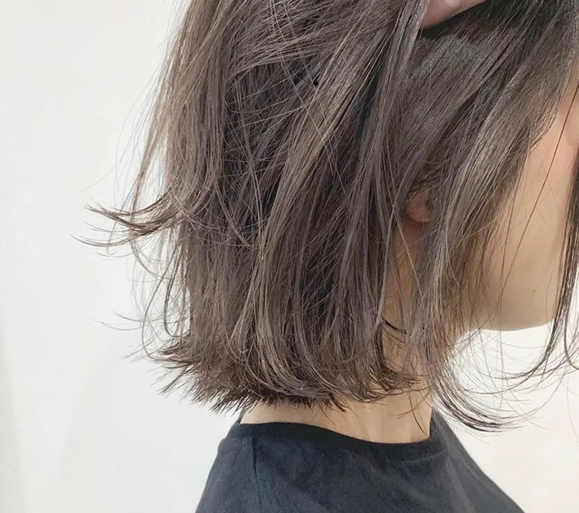 ミディアム CALM HAIRのヘアスタイル