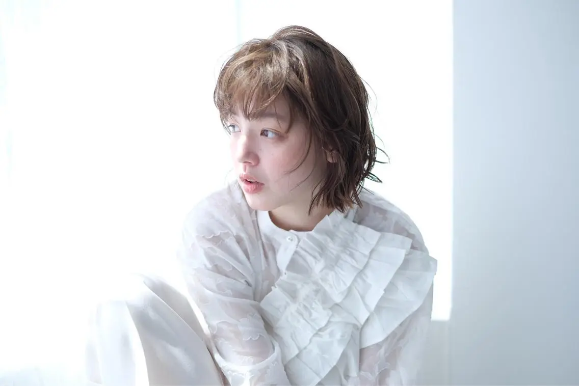 BELLA ナナカのヘアスタイル