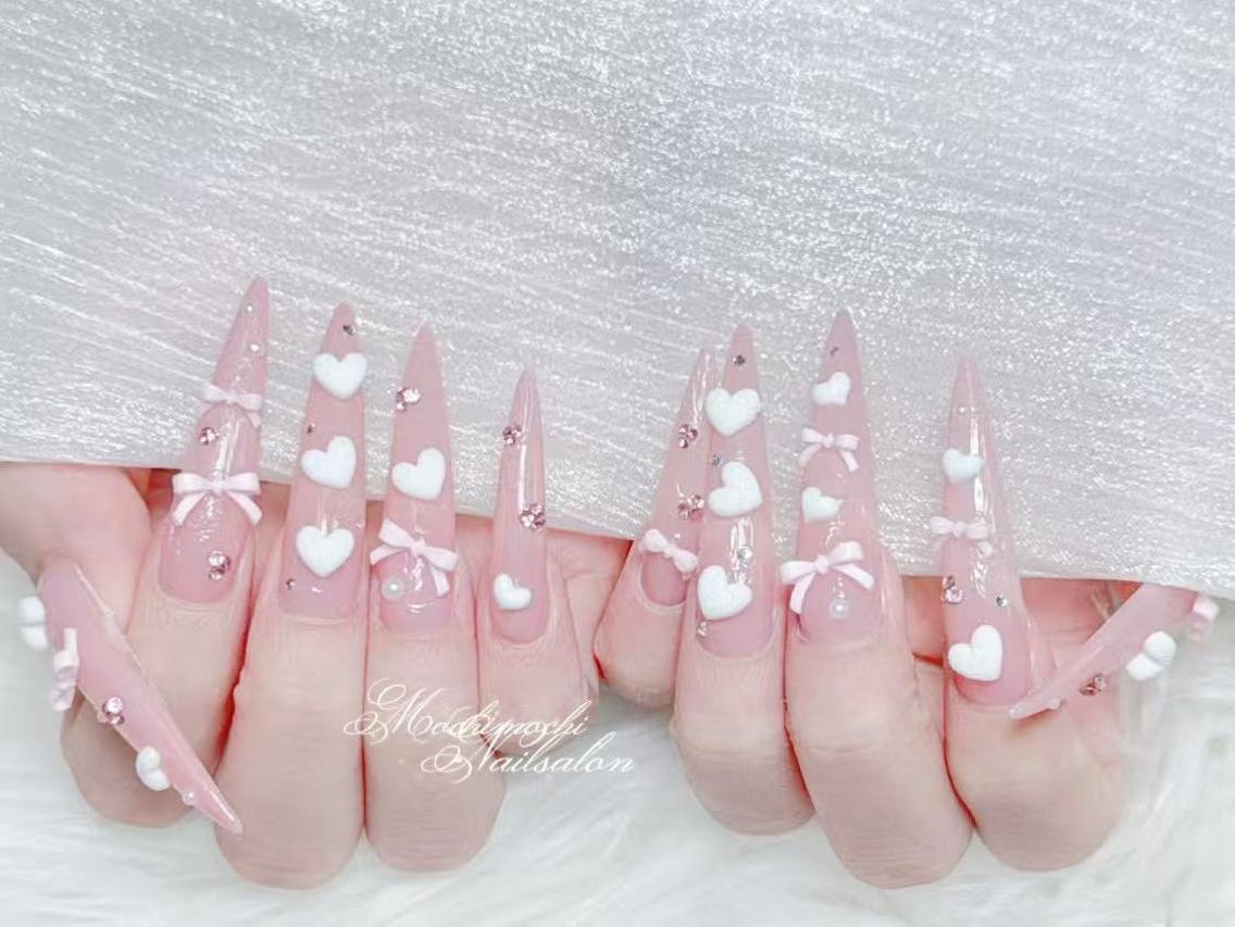 ネイル 長さ出し キラキラネイル 韓国ネイル ロングネイル マグネットネイル ハンドネイル ハンドケア KTNail 🎀 長さ出し専門店のネイルデザイン