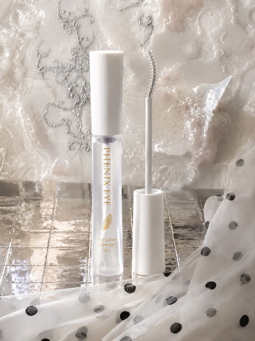【期間限定】定番｜まつ毛パーマ＋coating剤 現品付🌿の写真