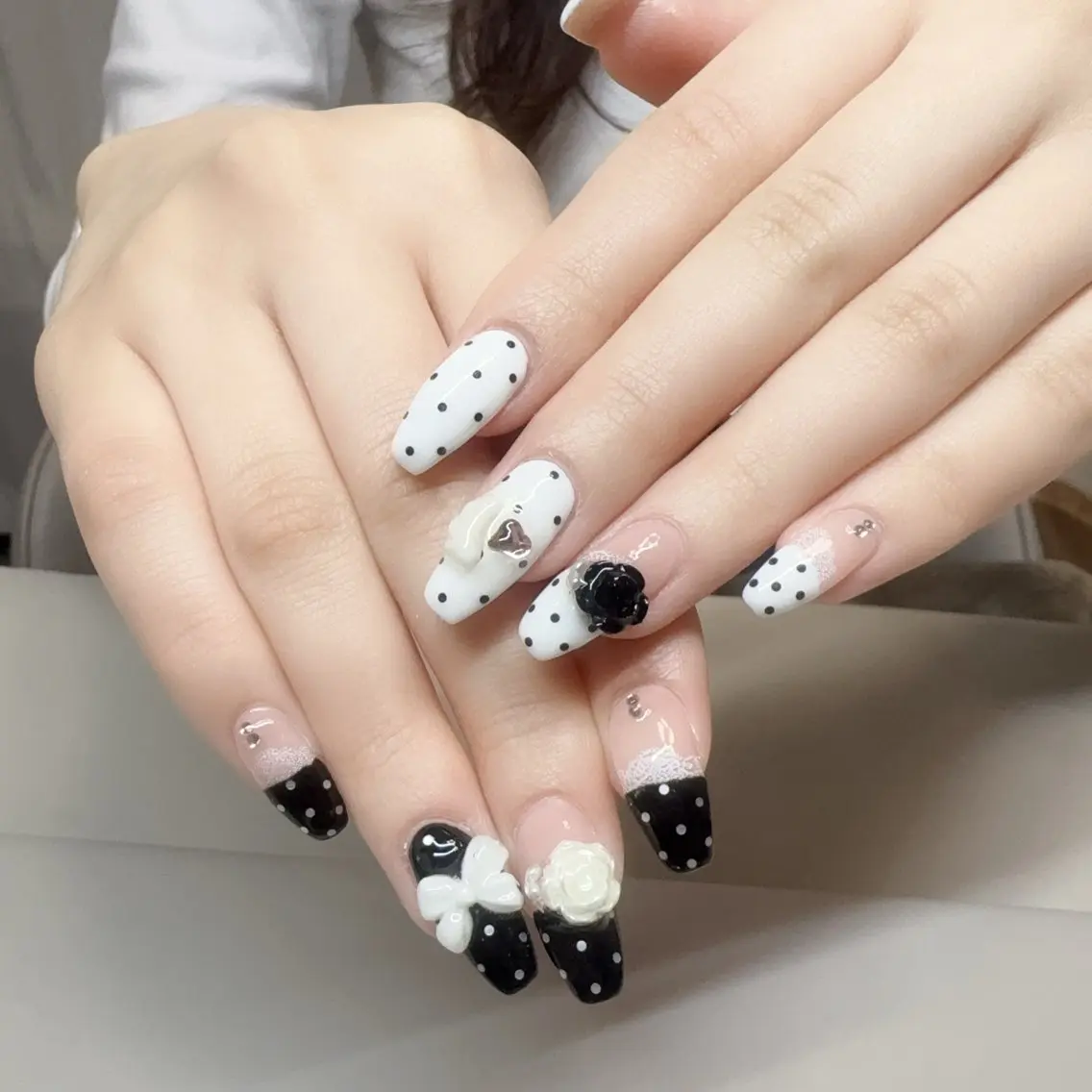 ネイル アニマル柄 べっ甲ネイル ブラウン ジェルネイル グリーン Rika  nail cocoのネイルデザイン