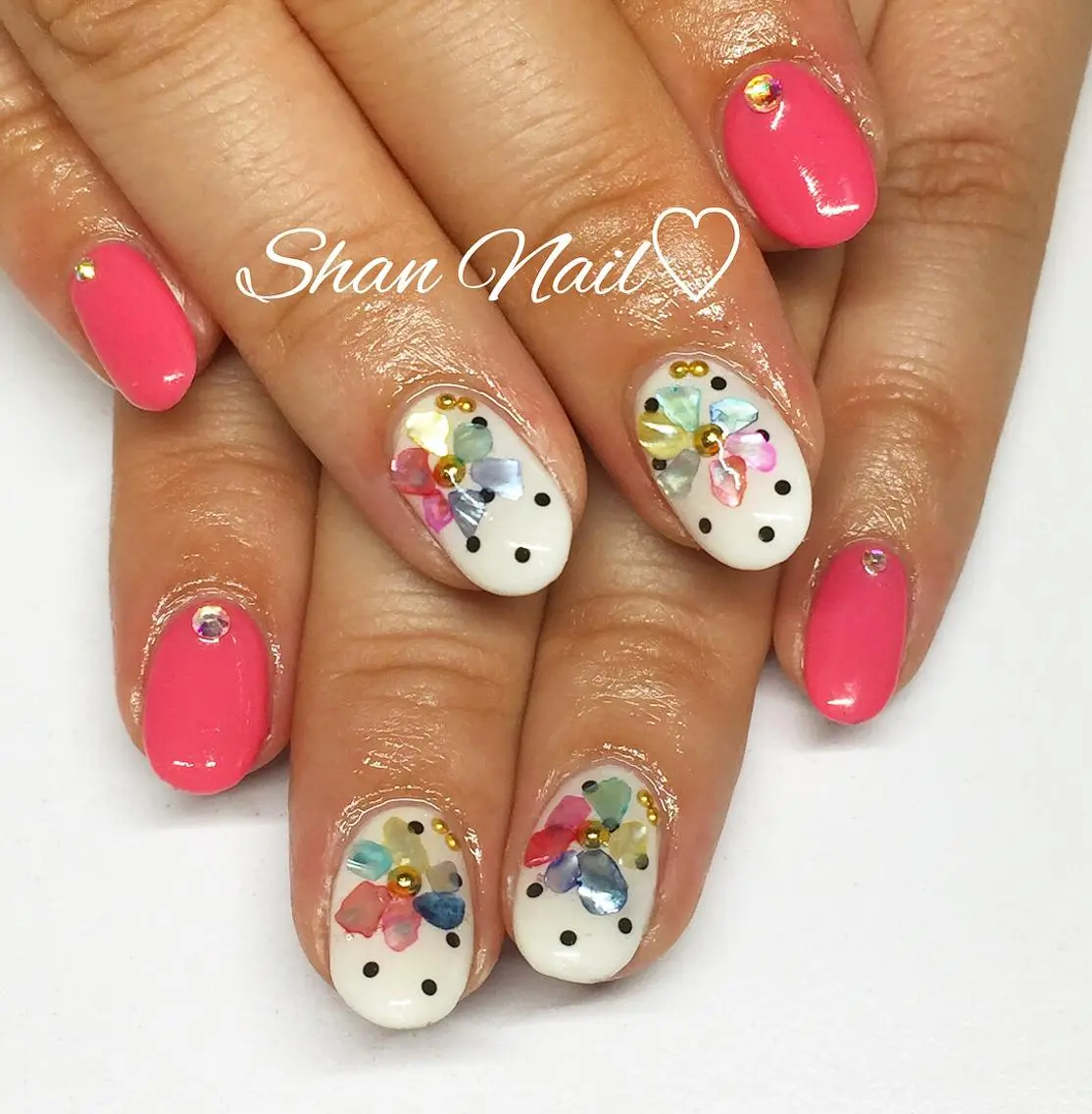 ネイル フラワーネイル Shan Nailのネイルデザイン