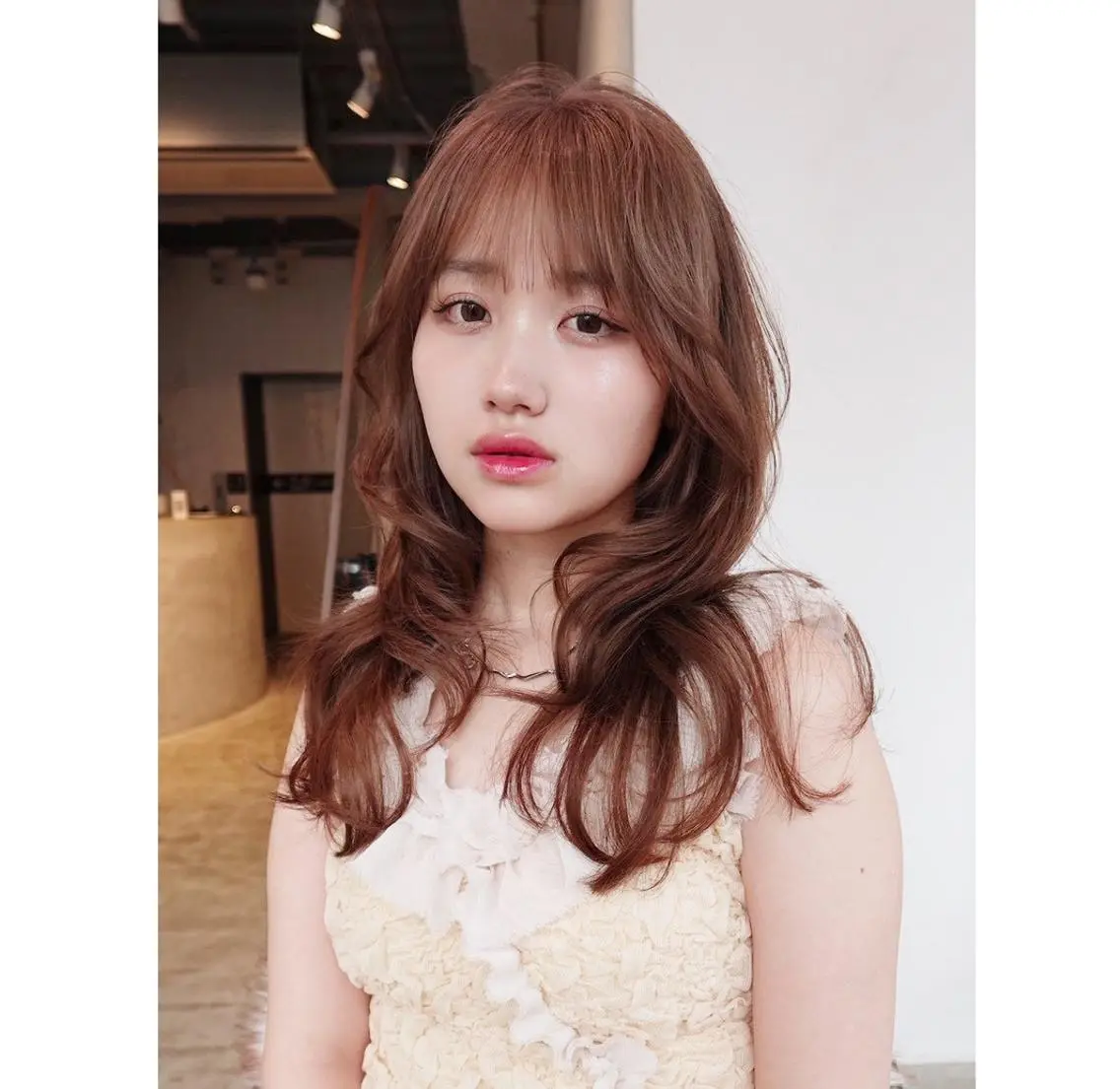 セミロング カラー ブラウンカラー レイヤーカット カット ヘアカラー トリートメント ITbyALBUM 下北沢店のヘアスタイル