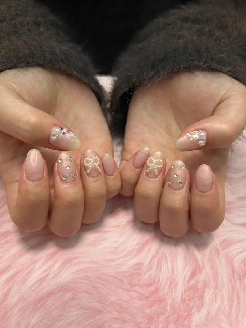 ネイル アートネイル リボン I'S nail 佐野のネイルデザイン
