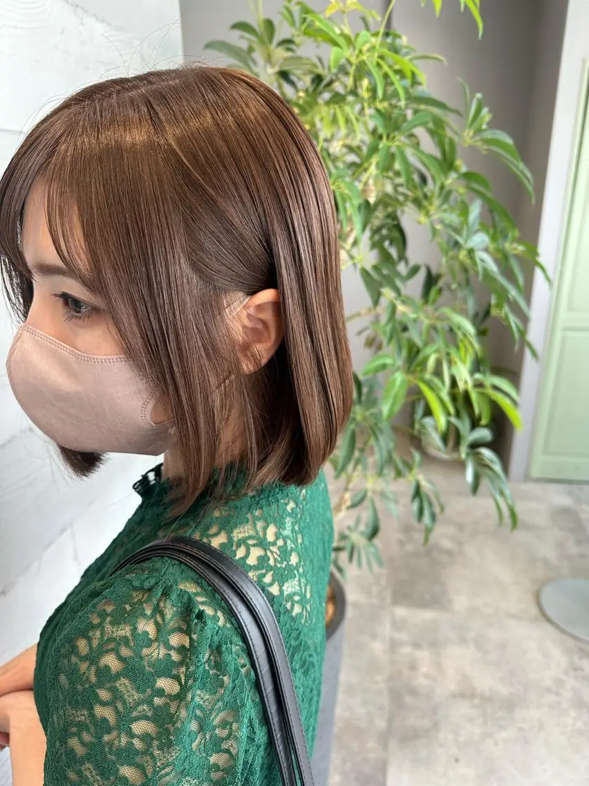 脱白髪染めカラー＋3stepトリートメント¥8900の写真
