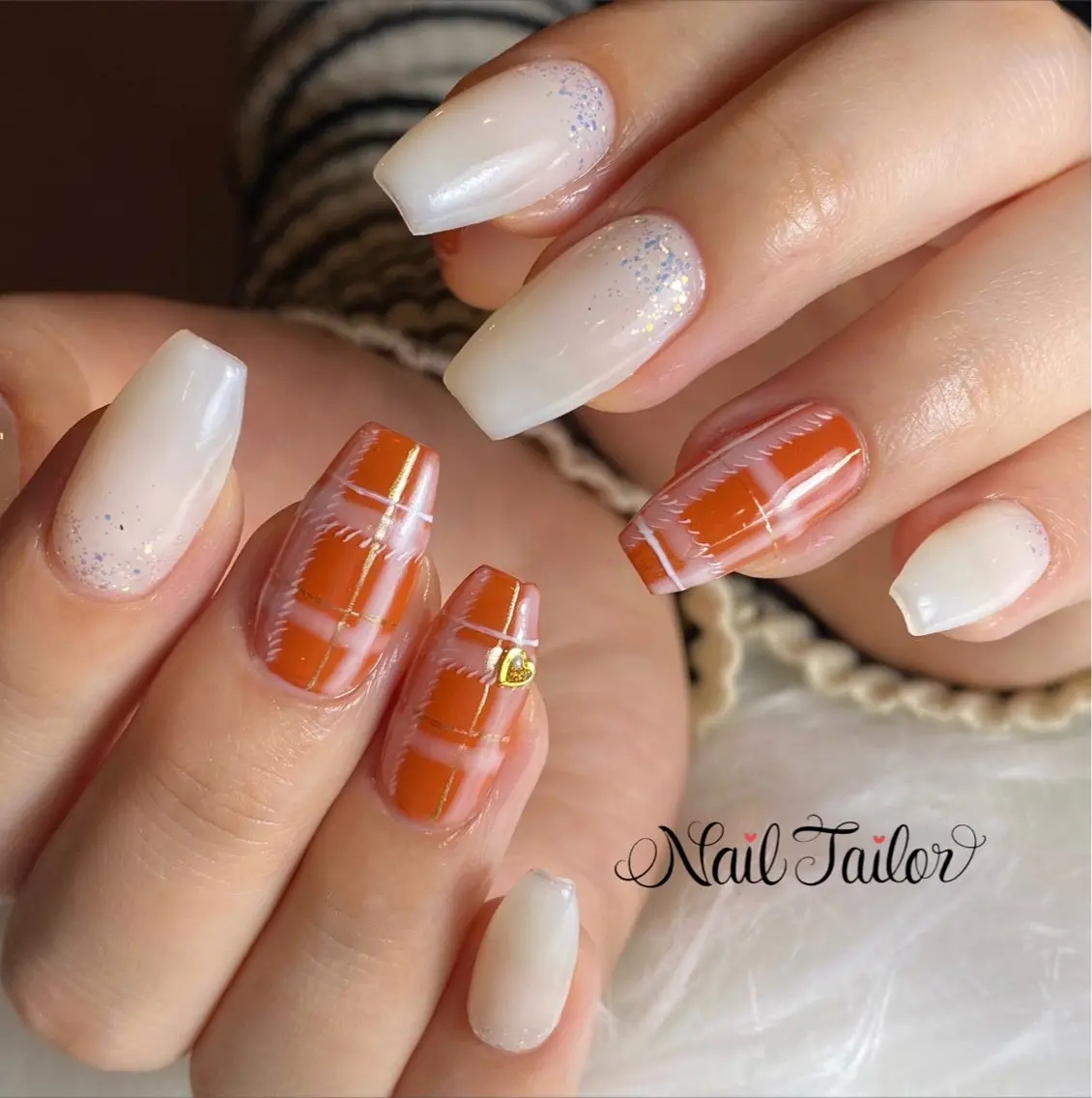 ネイル 長さ出し シンプルネイル ホワイト 冬ネイル ハンドネイル NailTailor ネイルテイラーのネイルデザイン
