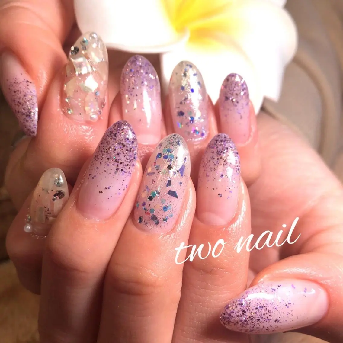 ネイル キラキラネイル ハンドネイル two nailのネイルデザイン