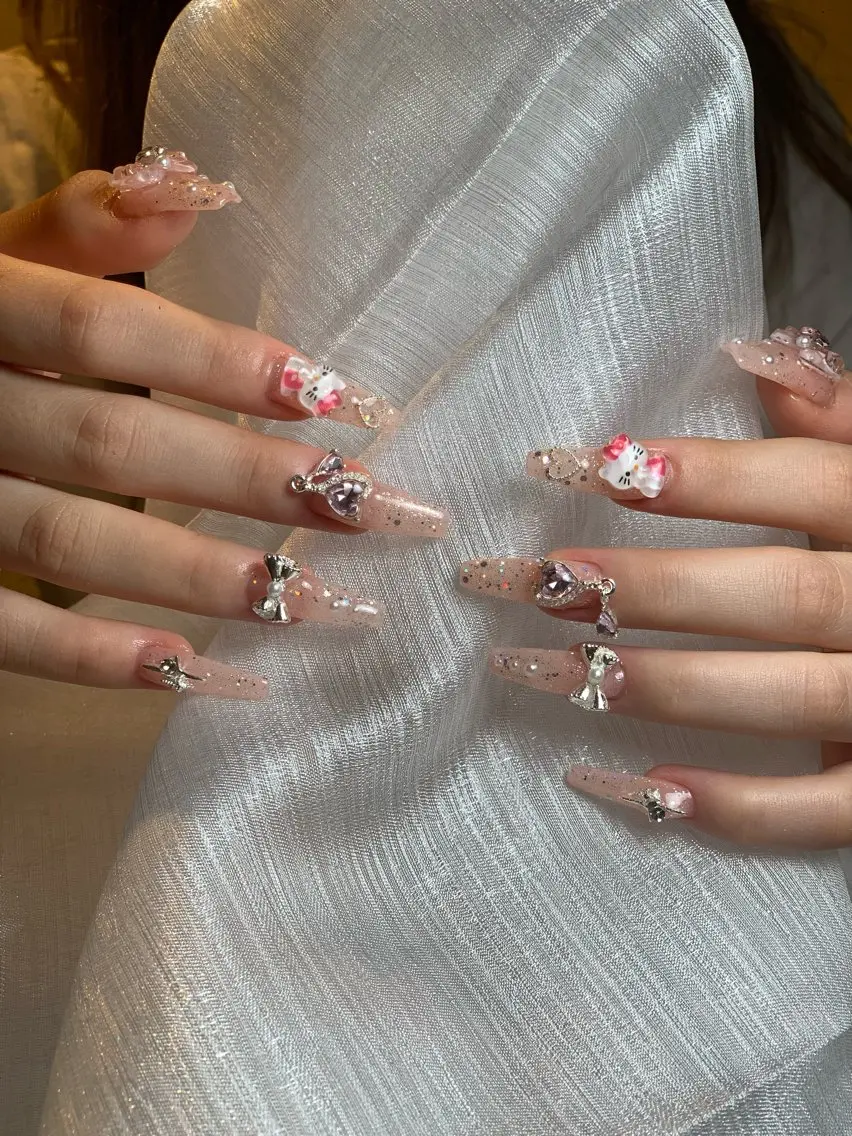 ネイル 韓国ネイル マグネットネイル ワンカラーネイル ネイルチップ Jenn Nail Salonのネイルデザイン