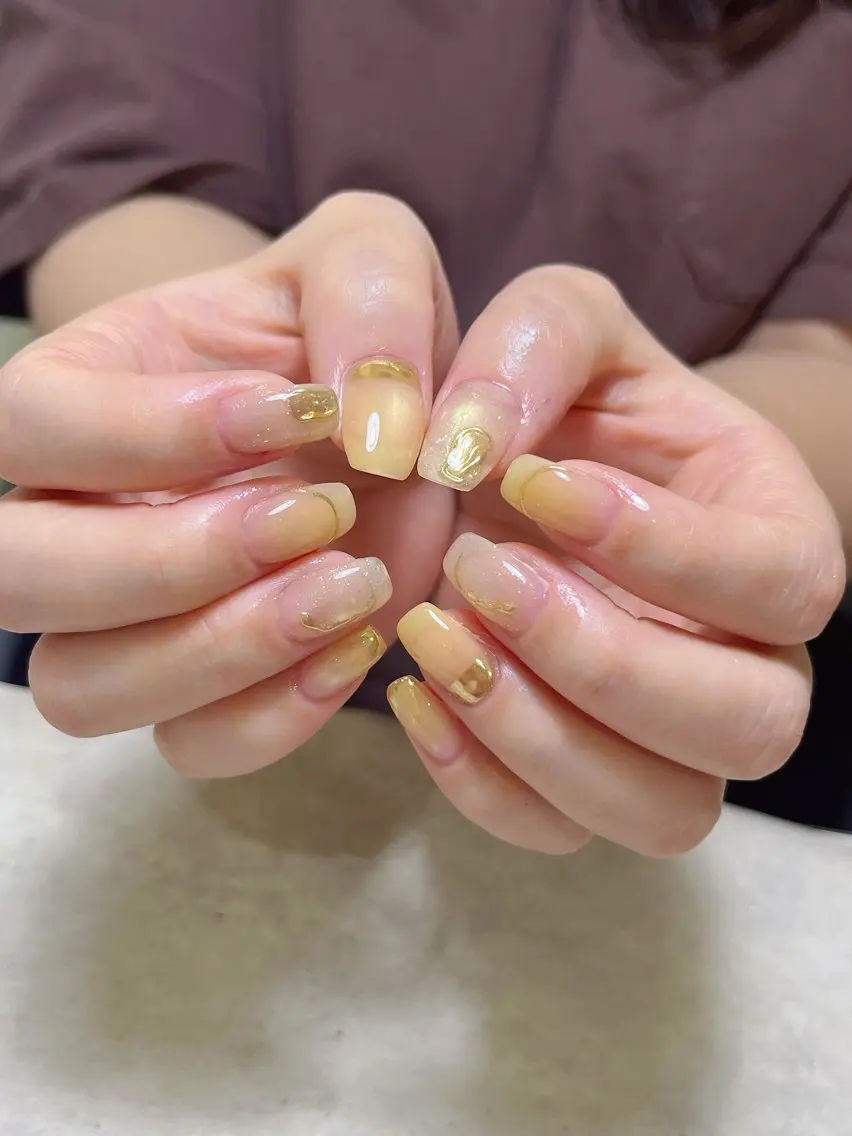 ネイル ニュアンスネイル 黄色 ハンドネイル r.nailBY α 大阪福島区/岸本🧸のネイルデザイン