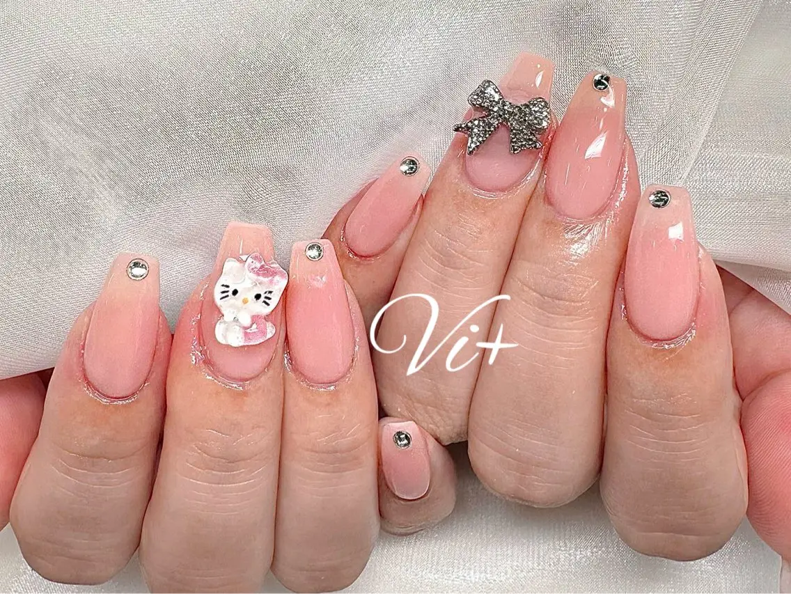 ネイル ハンドネイル ✨Nailsalon Vi+✨のネイルデザイン