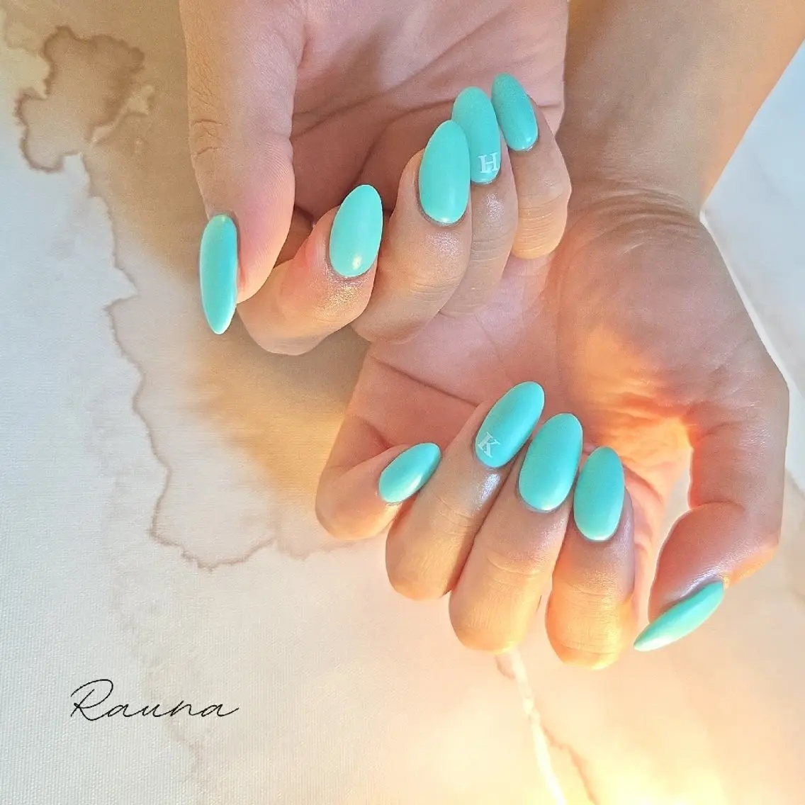 ネイル ハンドネイル Rauna nailsalon のネイルデザイン