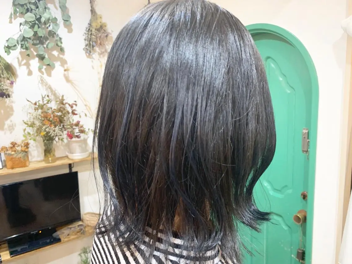 ミディアム ハイライト カット ヘアカラー 佐藤 美咲のヘアスタイル